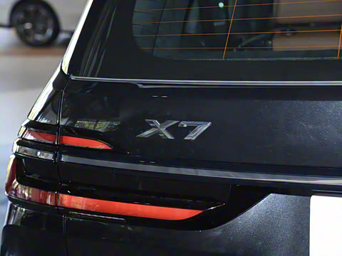 2023�� xDrive40i �����ͺ�����װ