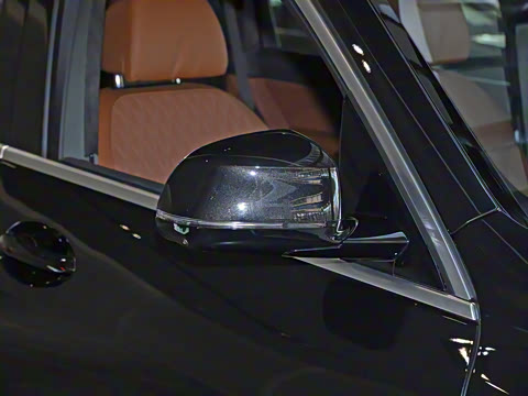 2023�� xDrive40i �����ͺ�����װ