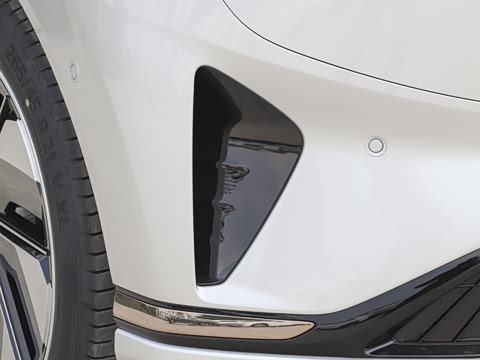 2025�� 210Ultra�Ǽݰ� 6��