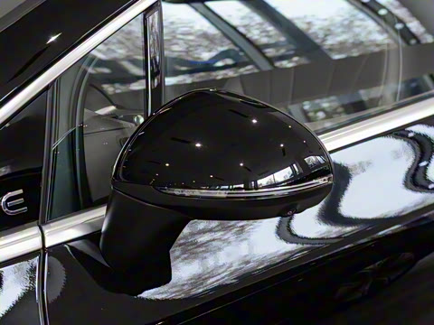 2025�� 500 4MATIC ������