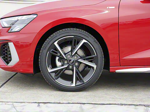 2024�� Sportback 35 TFSI ʱ���˶���