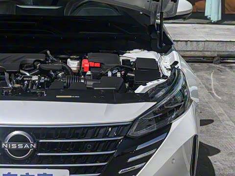 2022�� 2.0L XL-Upr ������