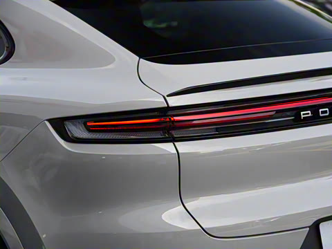 2025�� Cayenne Coup�� 3.0T