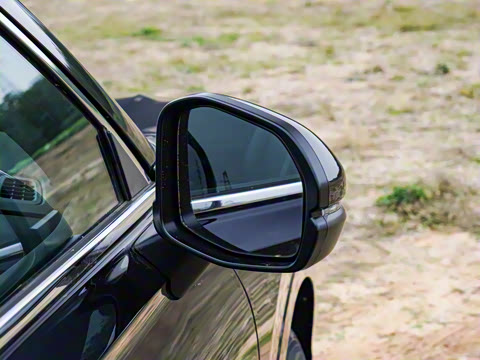 2025�� 240TURBO ���������� 7��