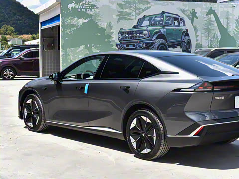 2024�� 610Max�����