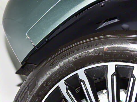 2025�� 1.5T 106KM������ 5�� ��Ԫ�