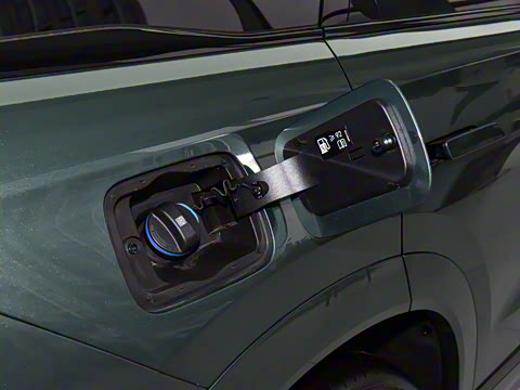 2025�� 1.5T 106KM������ 5�� ��Ԫ�