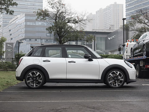 2025�� 2.0T COOPER S ������ ���Ű�