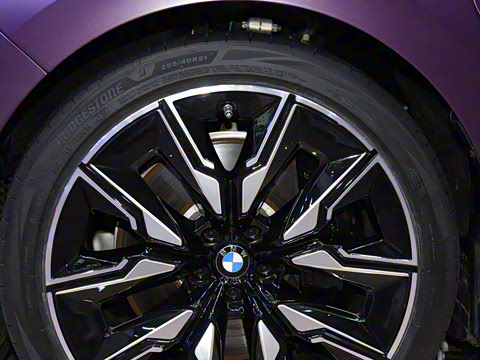 2023�� M760Le xDrive