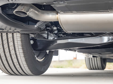 2025�� 2.0T ���л춯��