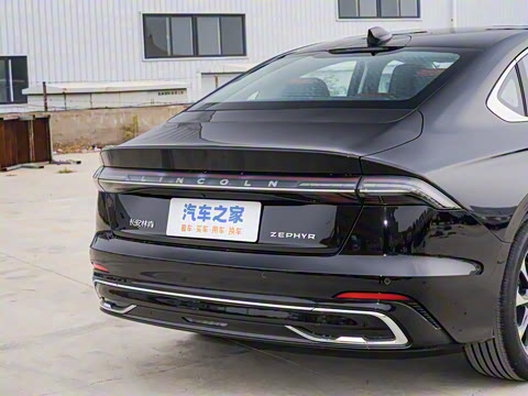 2025�� 2.0T ���а�