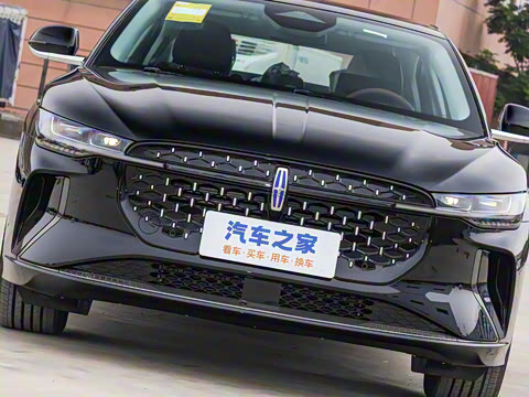 2025�� 2.0T ���л춯��