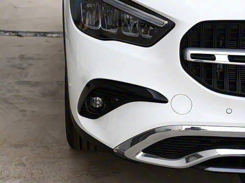 2025�� �Ŀ� GLA 220