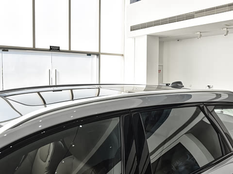 2025�� Cross Country B5 AWD ��Զ��