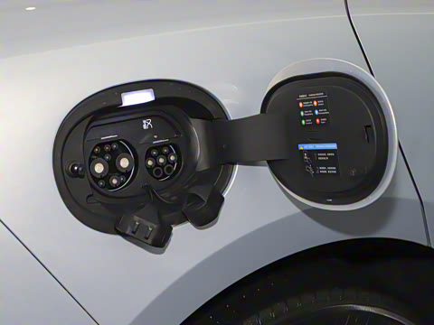 2025�� EV 701KM�����״��콢��