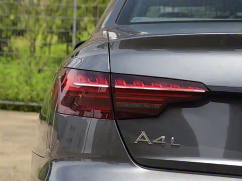 2024�� 40 TFSI ����������