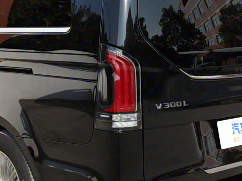 2025�� 2.0T ��άʿ������