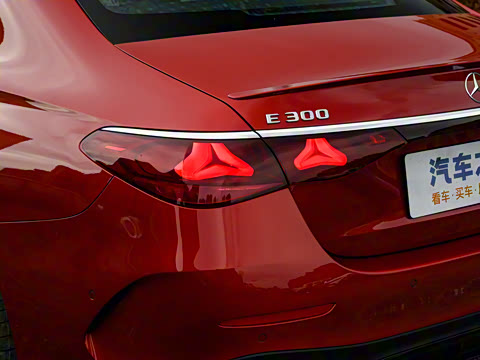 2024�� E 300 ʱ�����˶���