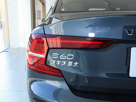 2025�� B4 ��Զ������