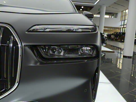 2023�� 740Li ������ ������װ