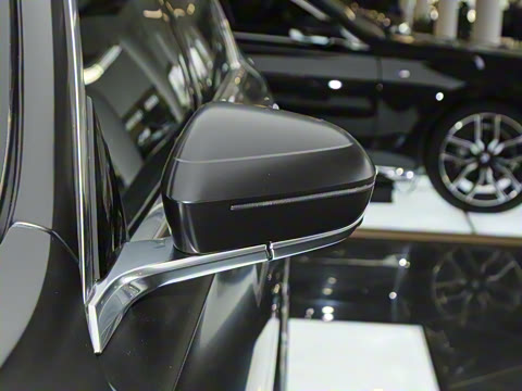 2023�� 740Li ������ ������װ