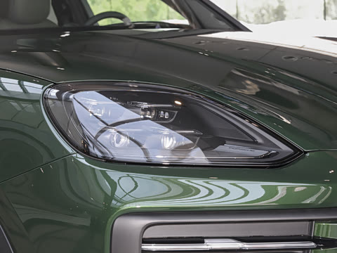 2025�� Cayenne 3.0T ���۰�