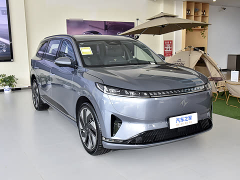 2025�� 636Max���Ȱ� 5��