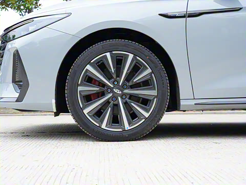 2023�� ���ܰ� 2.0T DCT��