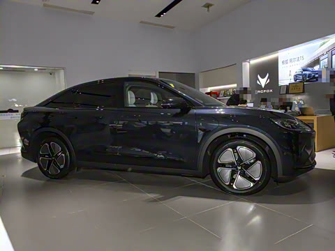 2025�� 735MAX 160kW