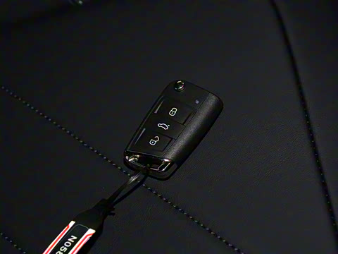 2025�� ���� 300TSI ������