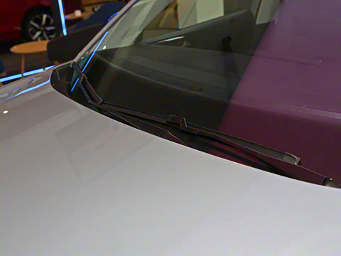 2025�� ���� 300TSI ������