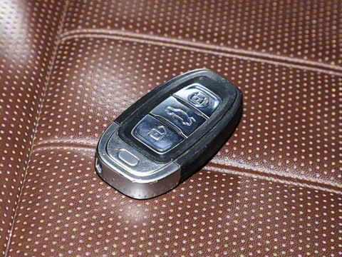 2022�� 4.0T ����콢�� 4��