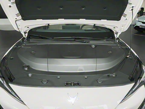 2025�� 560MAX 185kW