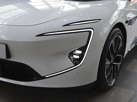 2025�� �Ŀ� Ultra���̰�