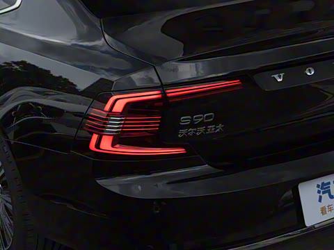 2025�� B5 ��Զ������