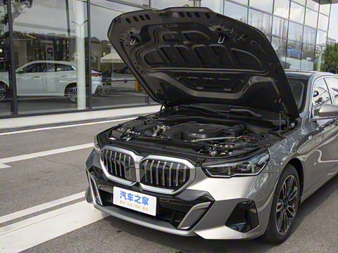 2024�� 530Li ������ M�˶���װ