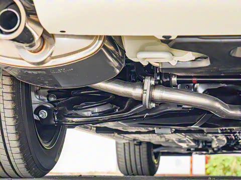 2024�� 2.0L XE ���İ�