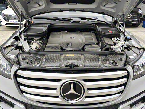 2024�� GLS 450 4MATIC ������