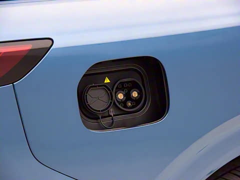 2025�� 625 ������ Max