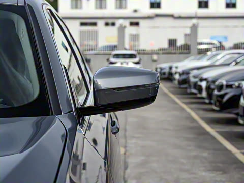 2025�� 325i M�˶���װ