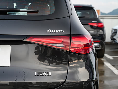 2025�� �Ŀ� GLC 300 L 4MATIC ������ 5��