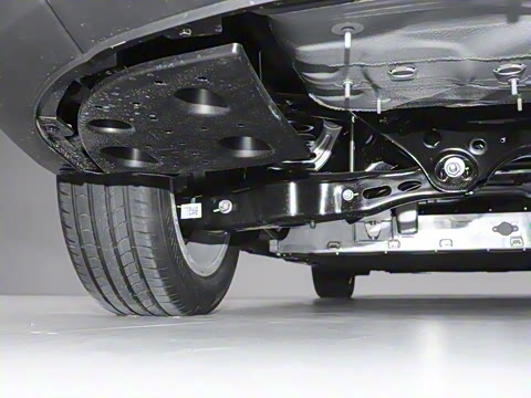 2025�� 610km PLUS