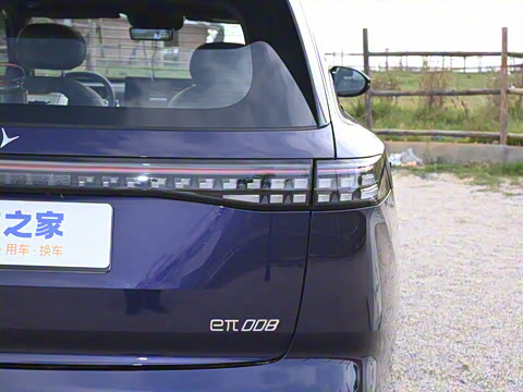 2025�� 210Ultra���̰� 5��