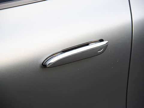 2023�� AMG EQS 53 4MATIC+