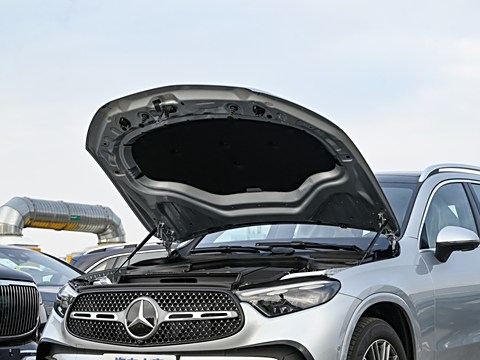 2025 GLC 300 L 4MATIC  7