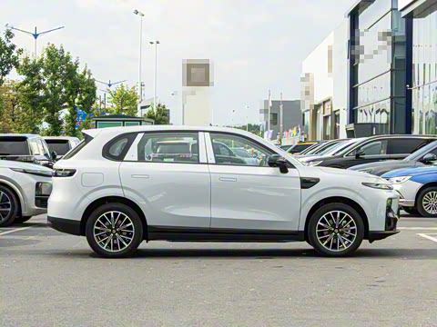 2025�� 600������