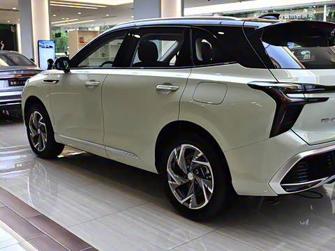 2025�� 117km ��ΪPLUS��