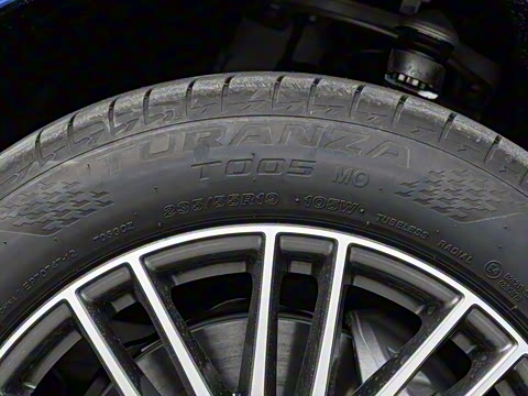 2025�� GLC 300 L 4MATIC ������ 7��