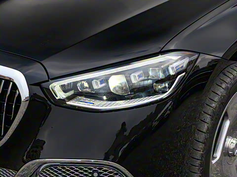 2025�� S 680 4MATIC