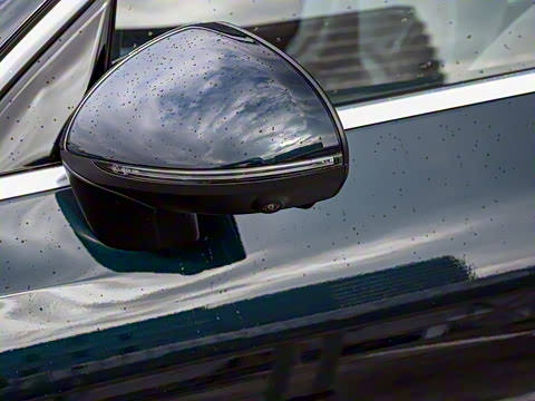 2025�� GLC 300 L 4MATIC ������ 5��